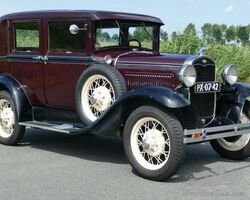 Ford Model A Deluxe Fordor Blindback 1931