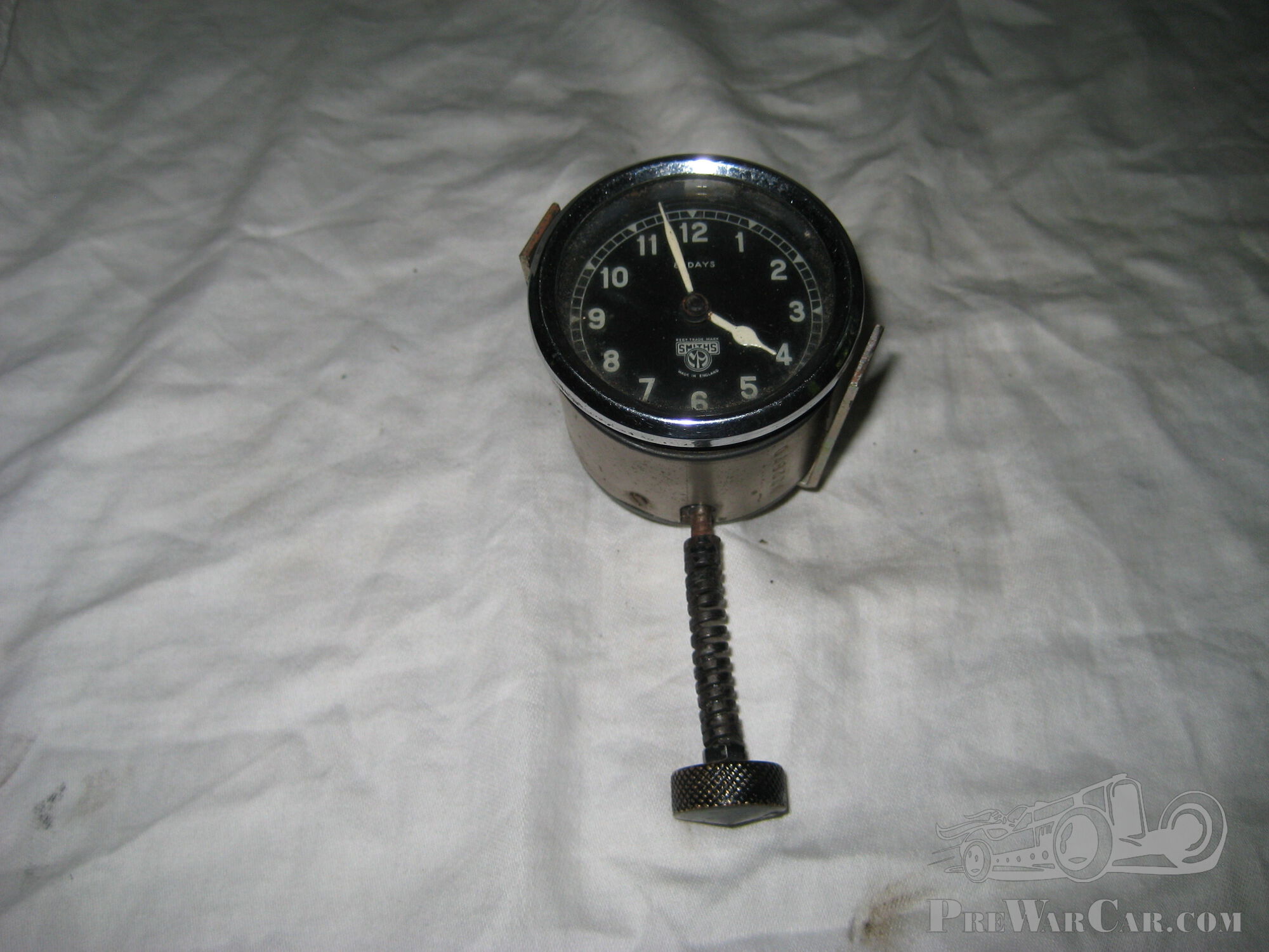 Smiths 8 Day Car Clock 2 inch Diameter - Working