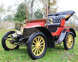 VCC Dated 1904 Wolseley 6HP with Trailer