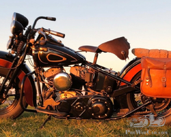1946 Harley UL Big Twin 1200 ccm ground up restorated
