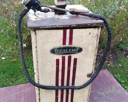 Old lubrication/grease station Tecalemit for decoration