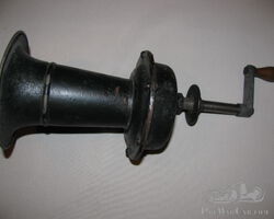 2 Hand, manualy operated ahooga klaxon, horn, hooter