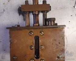 Small lovely oiler