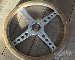 Racing steering wheel