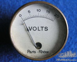 Paris-Rhône Voltmeter