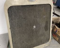 Delage DE radiator