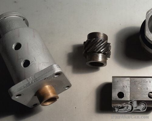 BUGATTI TYPE 35 – ORIGINAL MOLSHEIM-NUMBERED VERTICAL DRIVE PARTS