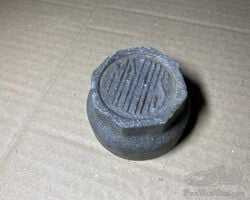 Mathis hub cap