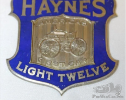 1916-1922 Haynes Motor Car Co Light Twelve Radiator Emblem Badge