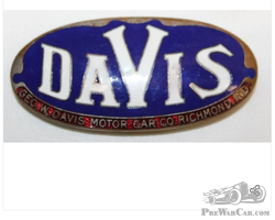 1914-1925 Davis Motor Car Co Radiator Emblem Badge