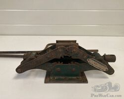 Gergovia Furet 1200 Kgs "scissor" jack with iron