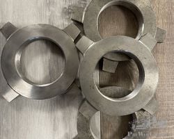 Bugatti alloy wheel spinners