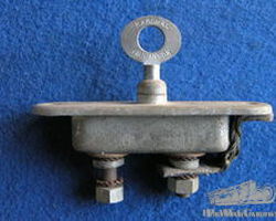 Marchal-Vaucanson Battery Switch