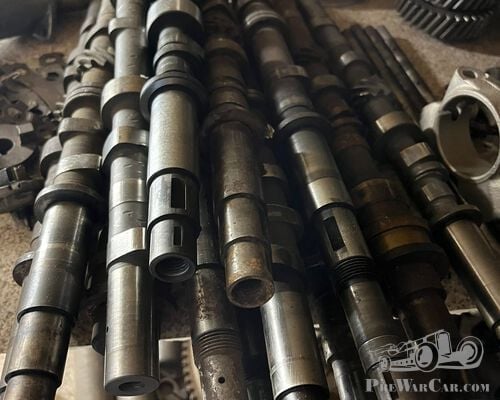 Selection of Riley Parts: New parts and Gearboxes, Preselector, engine parts, superchargers, axles, tanks...