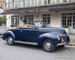 1939 Ford V8 -91 A DELUXE CONVERTIBLE COUPE