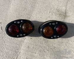 Scintilla black tail lights