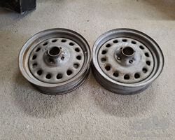 2 wheels for BMW 328