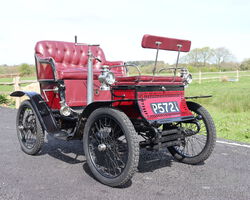 1902 De Dion Bouton Vis-a-Vis - VCC Dated INCLUDING 2013 TRANSPORT VAN