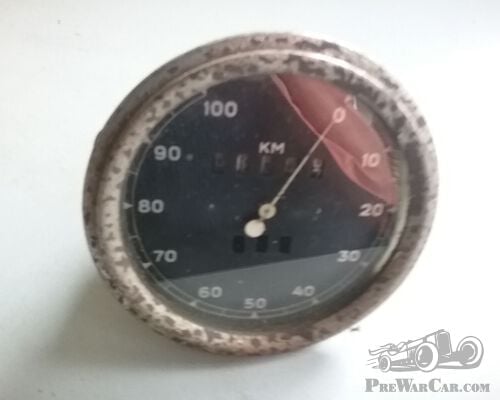 Speedometer and odometer in kilometers