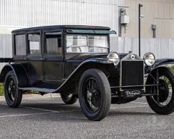 1927 Lancia Lambda Series 7 ‘Ballon Smontabile’ - Preservation vehicle | Donington Auctions | May 19, 2024