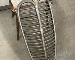 Delahaye front grille