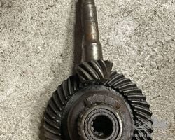 Crown wheel and pinion for Delahaye 135/235