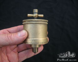 Large Brass Hamelle Greaser with butterfly screw