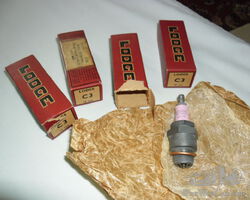 Lodge C3 spark plugs (NOS)