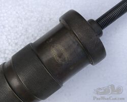 De Dion Bouton grease gun