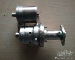 Old pre 1910 30 mm updraught carburetor