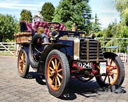 1903 Darracq 12HP Twin Cylinder - VCC Dated