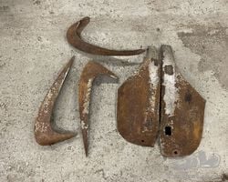 Talbot-Lago wings ends/decors