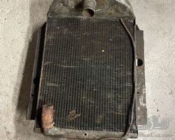 Delahaye 135 radiator