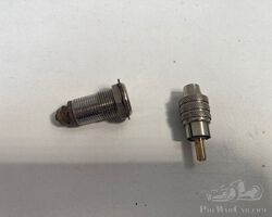 male & female plug for handlamps etc.