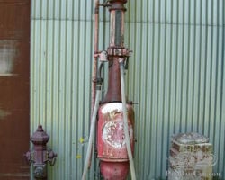 Gaspump from around 1920 . DDPA later ESSO.
