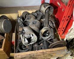 Delahaye 135 pistons & rods