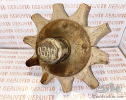 DELAGE FRONT WHEEL HUB