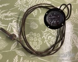 Water temperature gauge with BENTLEY printed dial, working.