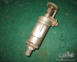 Original Best and Lloyd type Oil Pump drip oiler.