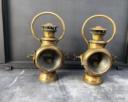 Pair of Riemann's lanterns