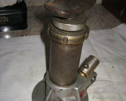 Original ENOTS Hydraulic Jack for W O Bentley Toolkit