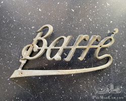 BARRE radiator badge (200 €)