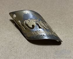 Rare c.1890's Victor Bicycle Head Badge. Victor Wheel Co - New York. USA
