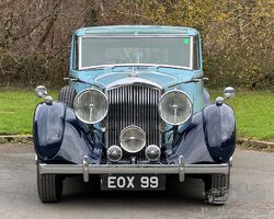 1939 Bentley 4 ¼ Litre Overdrive H.J.Mulliner 'High Vision' Saloon B102MR