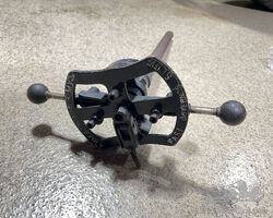 Rolls Royce steering centre