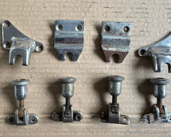 Vintage Windscreen Silencers & Brackets 3E2224 3E2225 Austin Morris Morgan MG