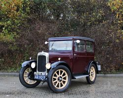 Triumph super 7 saloon 1928