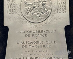 Grande plaque en argent – inauguration de l’autodrome de Miramas - 1924