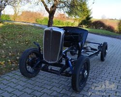 Morris 8 1936 Rolling Chassis + Series E Engine + 4 speed Gearbox
