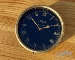 80mm Jaeger clock (120 €)